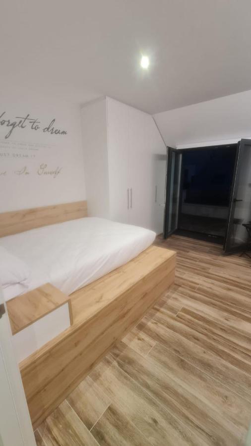 Duplex V53 Apartment Виго Екстериор снимка